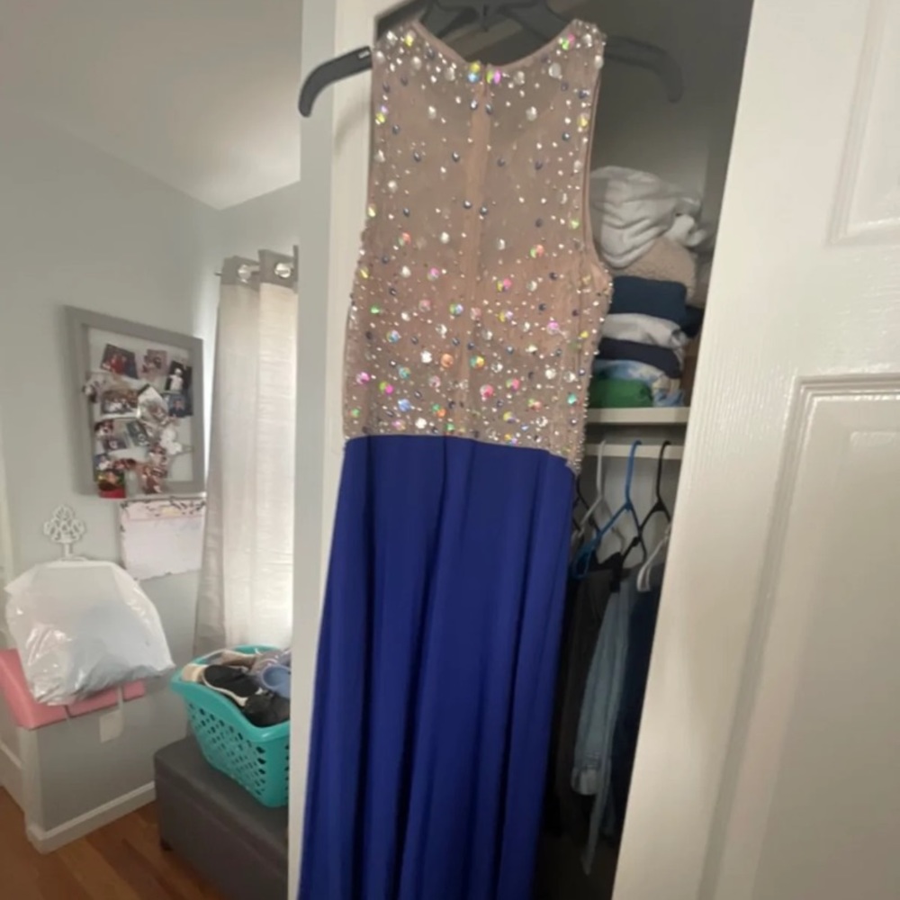 Blondie Nites brand prom/dress, it was used for prom.